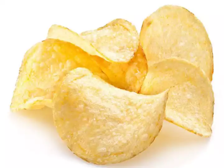 Deep fried potato chips