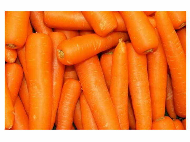 Cleaned carrot