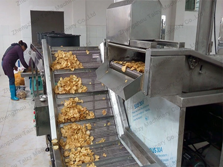 produção de batatas fritas com equipamento de batatas fritas
